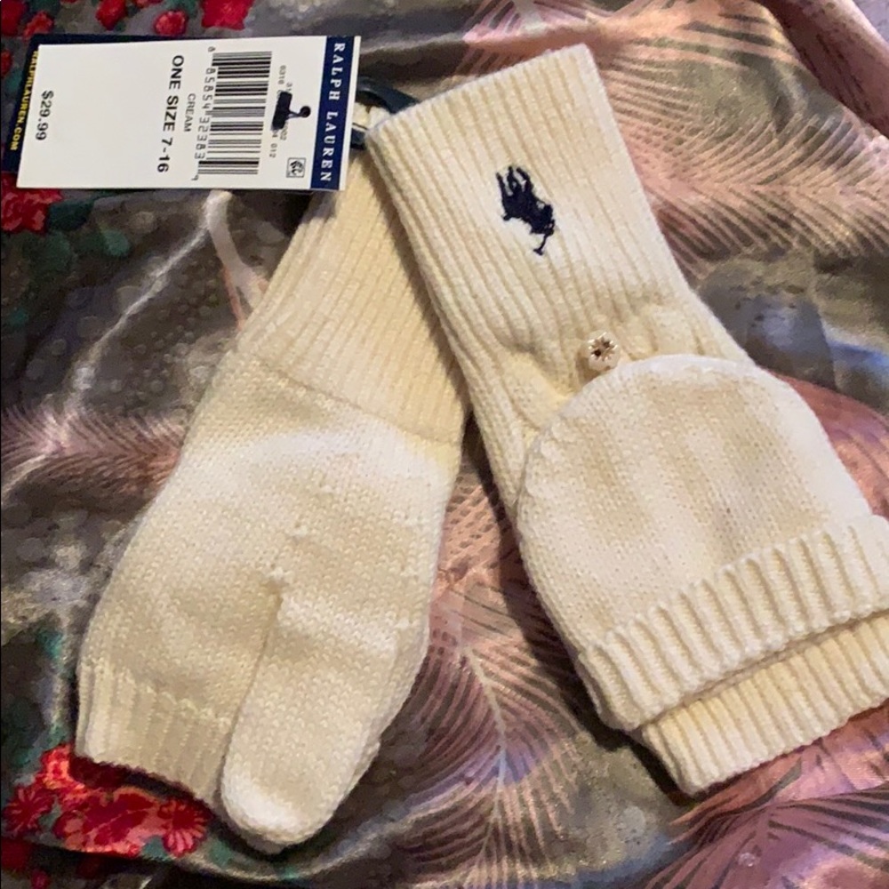 New Kid Size Ralph Lauren mittens.